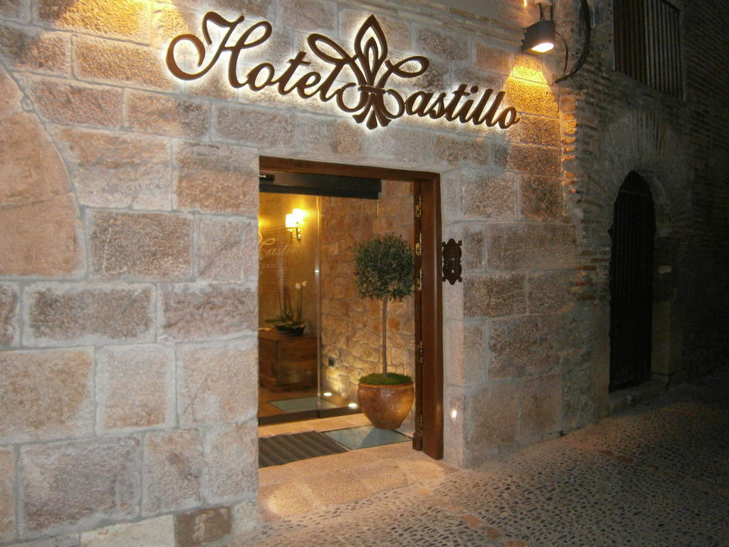 Hotel Castillo De アルケサル エクステリア 写真