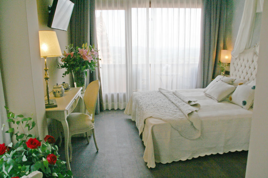 Hotel Castillo De アルケサル 部屋 写真